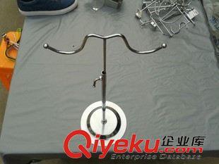 掛包架 the display bracket use for support the glass-佛山市三水區豐固五金制品提供掛包架 the display bracket use for support the glass的相關介紹、產品、服務、圖片、價格佛山市三水區豐固五金制品、AA支架;AA支柱;圓柱;方管;方柱;時裝掛勾;貨架;展示架;不銹鋼梯柱;掛衣勾;掛衣架;鋁合金配件;掛包架;超市掛鉤;落地架