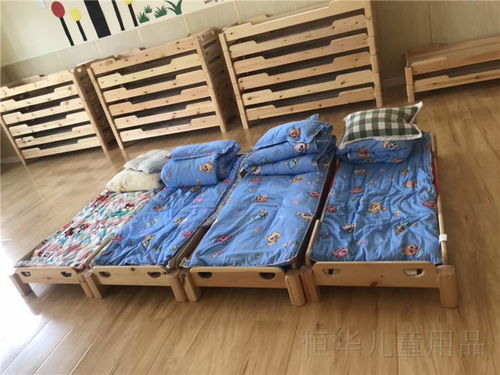 內(nèi)蒙古幼兒園床與恒華兒童用品公司：幼兒園午托床及不銹鋼掛包架的優(yōu)勢